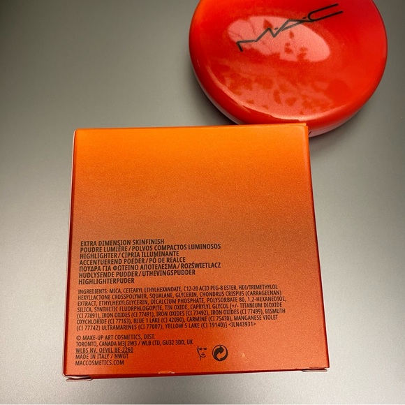 MAC Extra Dimension Skinfinish “Beaming Blush” - Picture 6 of 11